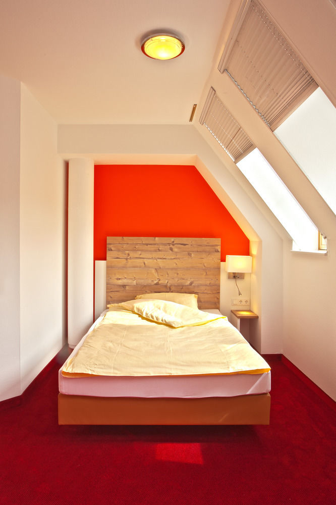 Sternplatz Hotel エーインゲン エクステリア 写真